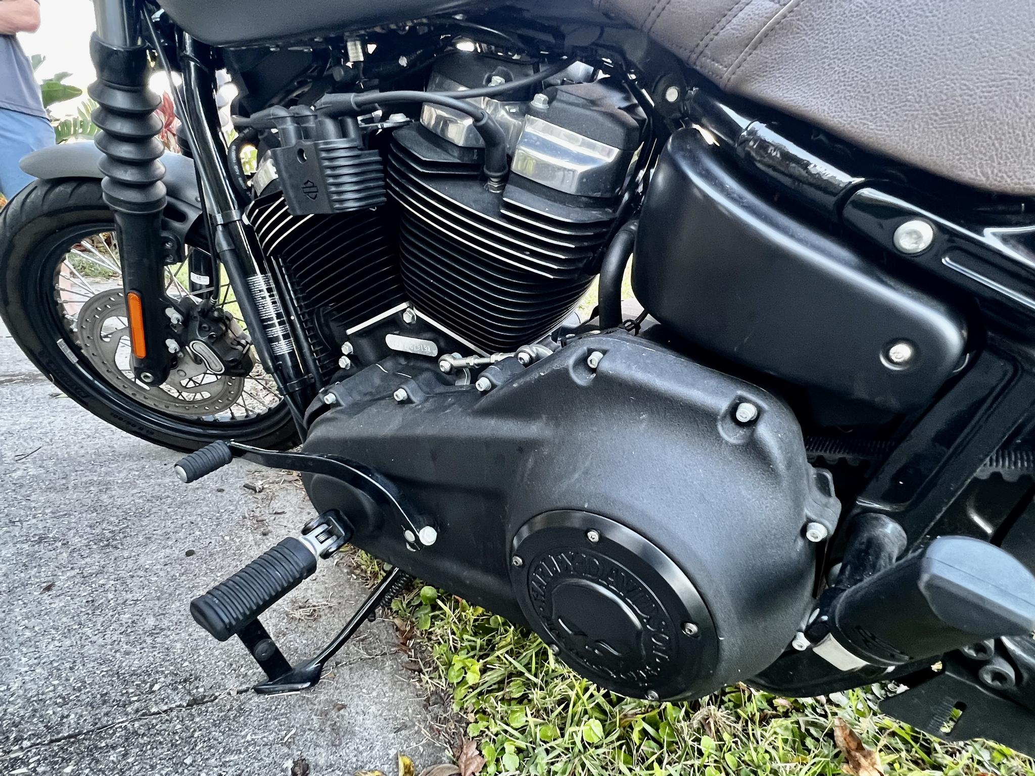 2019 Harley Davidson FXBB / Street Bob photo 3